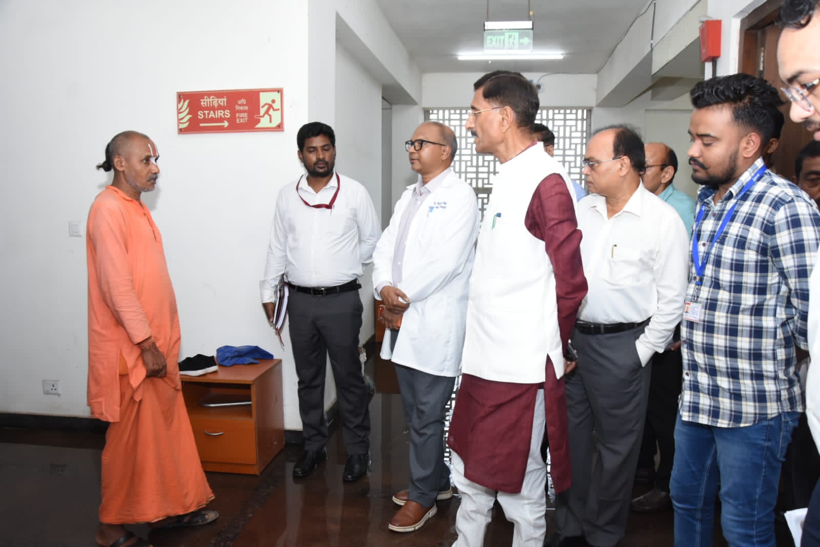 रिम्स आश्रयगृह की बदहाली पर बिफरे संजय सेठ।