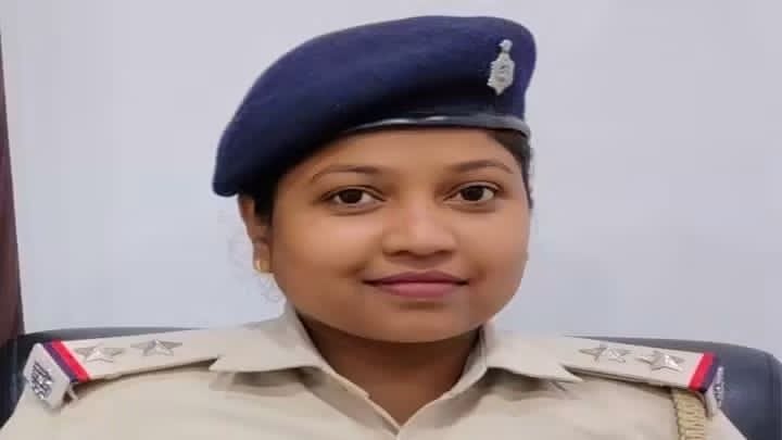 राँची :2018 बैच की महिला दारोगा सुमित्रा कच्छप का निधन
